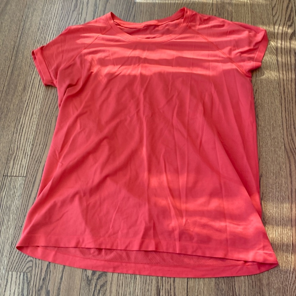 Lululemon short sleeve swiftly size 18